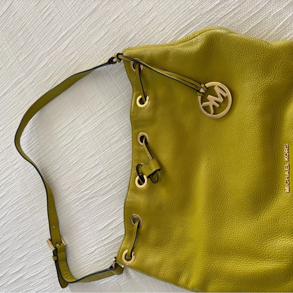 Michael Kors Mustard Leather Shoulder Bag